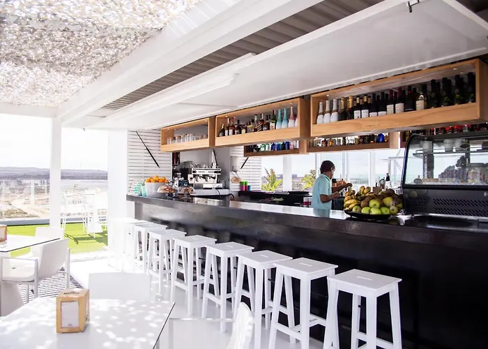 Pardela Holidayfv * קורלחו